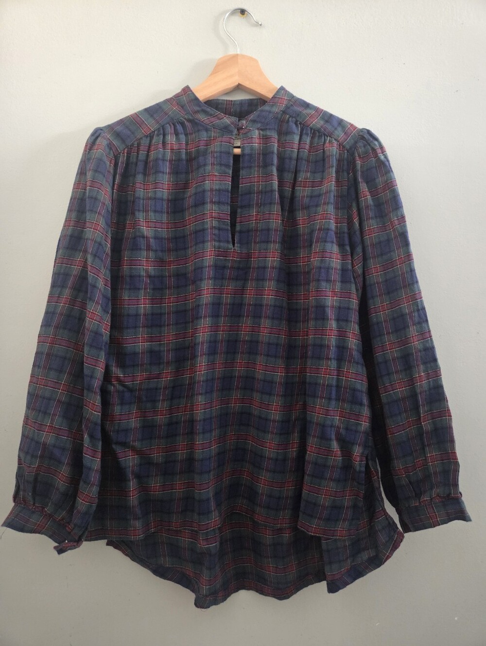Trovata Birds of Paradis Bailey Tinsel Plaid Ruffle Pintuck Blouse Blue Small